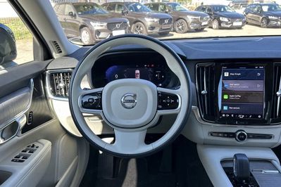 Volvo V90 Cross Country B5 B AWD Core