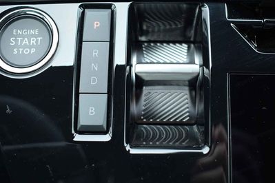 Peugeot 5008 GT e-DCS7 1.6 PHEV