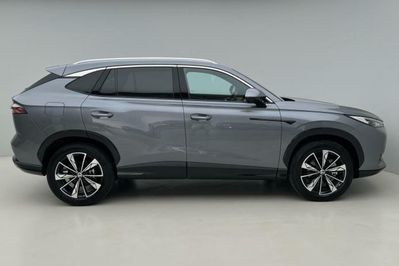 MG HS Exclusive 1.5 AT