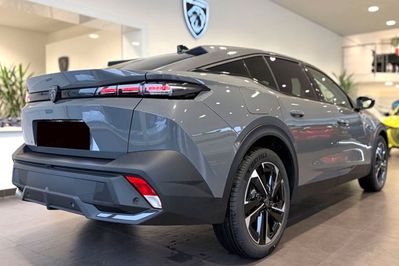 Peugeot 408 Business 1.2 mHEV e-DSC6