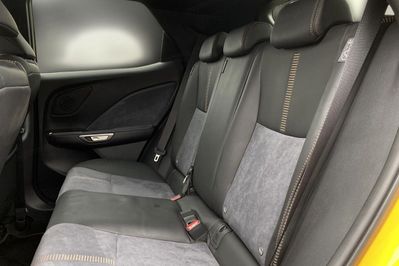 Lexus LBX Hybrid Cool