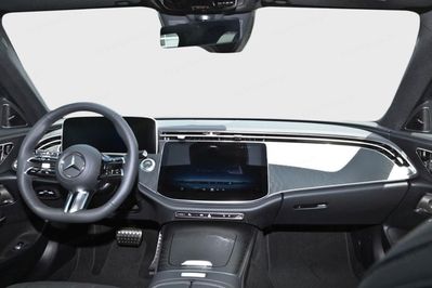 Mercedes Klasa E 220 d 4-Matic AMG