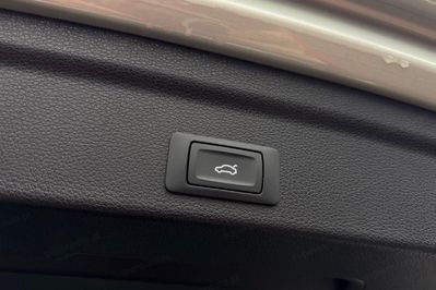 Audi Q3 35 TFSI mHEV S-Line S tronic