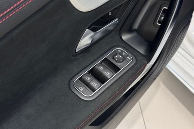 Mercedes CLA Shooting Brake 200 AMG Line