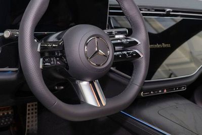 Mercedes Klasa E 200 4-Matic AMG