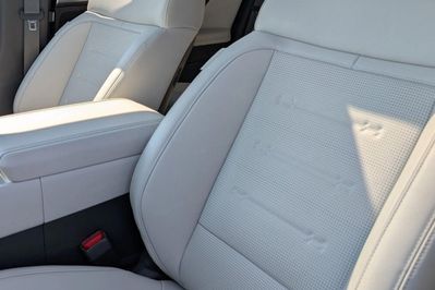 Hyundai Santa Fe 5.os 1.6 T-GDI HEV Executive 2WD aut