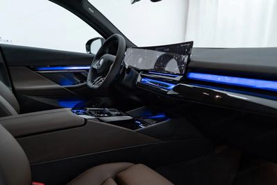BMW Seria 5 Touring 520d xDrive M Sport