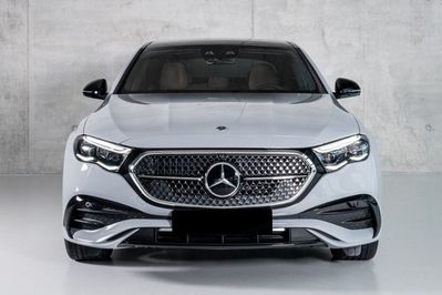 Mercedes E Klasa 220 d 4-Matic AMG