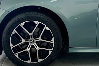 Mercedes E Klasa 220 d  Avantgarde