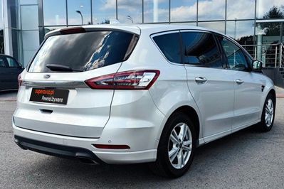 Ford S-MAX 2.0 EcoBlue Titanium aut