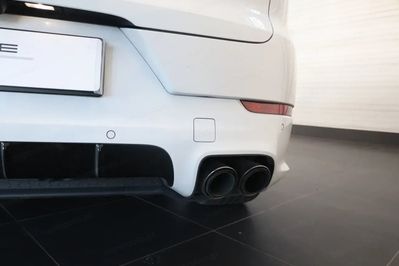 Porsche Cayenne Coupe Black Edition