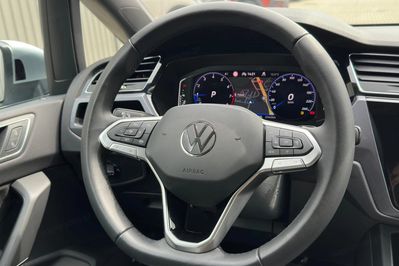 Volkswagen Touran 1.5 TSI EVO R-LineDSG