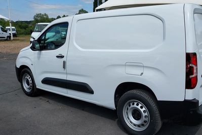 Peugeot Partner Van Long L2H1
