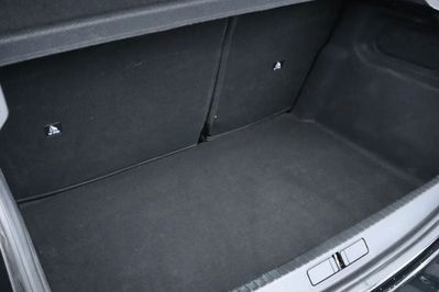 Peugeot 208 Allure e-DCS6  1.2 mHEV