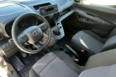 Toyota Proace City Standard