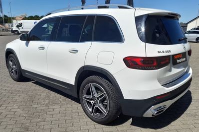 Mercedes GLB 200 4MATIC AMG Line