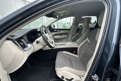 Volvo XC60 D4 Momentum Pro aut