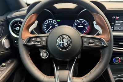 Alfa Romeo Stelvio 2.0 Turbo Intensa Q4