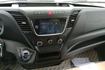Iveco Daily 50C16 Kontener 8p Izoterma