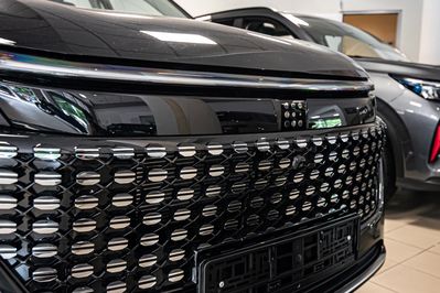 DFSK E5 Comfort 1.5  PHEV E-CVT