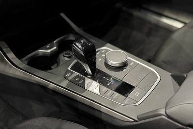 BMW Seria 1 118i Advantage