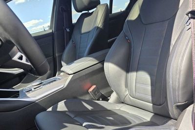 BMW Seria 3 330i xDrive M Sport aut