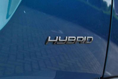 Peugeot 2008 Allure e-DCS 1.2 mHEV