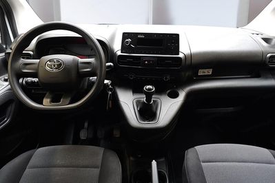 Toyota Proace City L2H1 Zabudowa Brygadowa