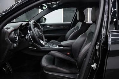Alfa Romeo Stelvio Turbo Veloce Q4