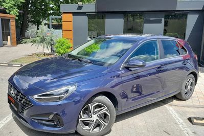 Hyundai i30 1.5 DPI Smart