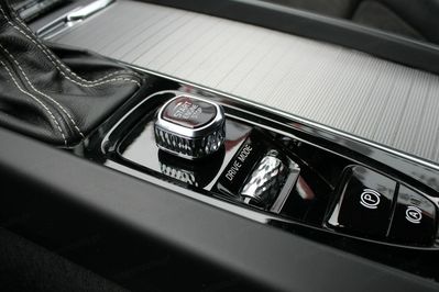 Volvo XC60 D4 AWD R-Design aut