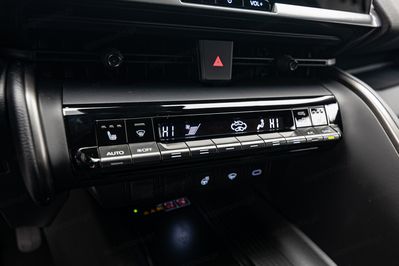 Toyota C-HR Teamplayer 1.8 Hybrid