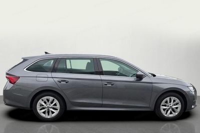 Skoda Octavia 1.5 TSI mHEV  Selection DSG