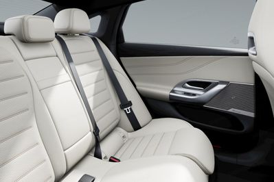 Mercedes C Klasa 400 4-Matic AMG Line