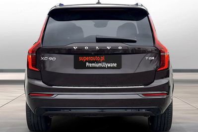 Volvo XC90 T8 AWD Plug-In Hybrid Plus Dark 7os