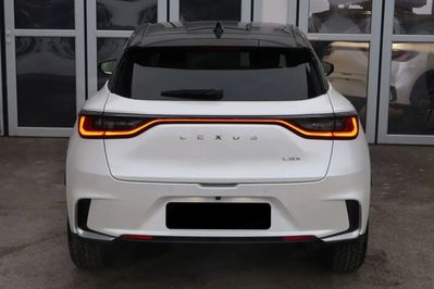 Lexus LBX Emotion 1.5 Hybrid