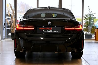 BMW Seria 3 330i xDrive M Sport