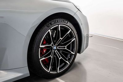 BMW Seria 2 M2