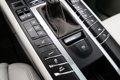 Porsche Macan 2.0 4x4