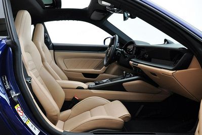 Porsche 911 Carrera 4S