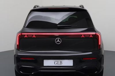 Mercedes GLB 220 4-Matic AMG Line