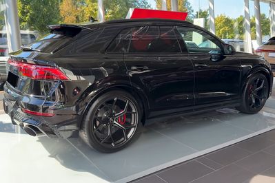 Audi Q8 RSQ8 TFSI quattro Performance