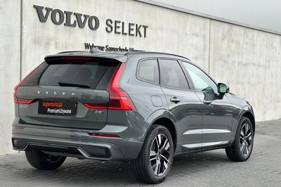 Volvo XC60 B5 B AWD Plus Dark