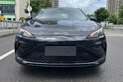 BYD Seal 5 DM-i Design