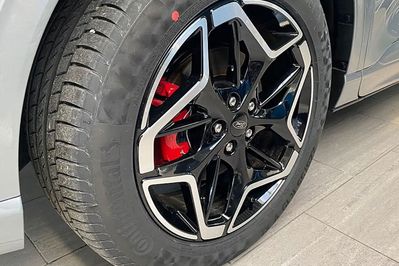 Ford Kuga ST-Line X  2.5 FHEV