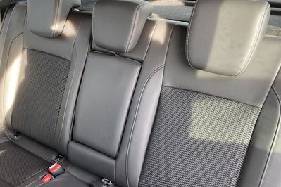 Suzuki S-Cross 1.4 SHVS Elegance 4WD