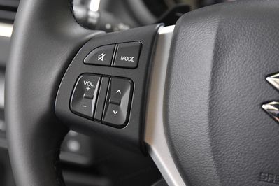 Suzuki S-Cross 1.5 Strong Hybrid Premium AGS