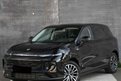 Leapmotor B10 Design Hybrid EV 18,8 kWh