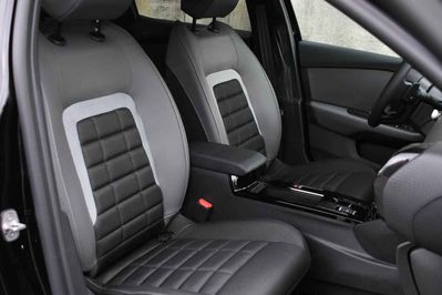 Citroen C4 Collection eDCT6 1.2 mHEV