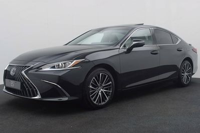 Lexus ES 300h Business Edition 2.5 E-CVT
